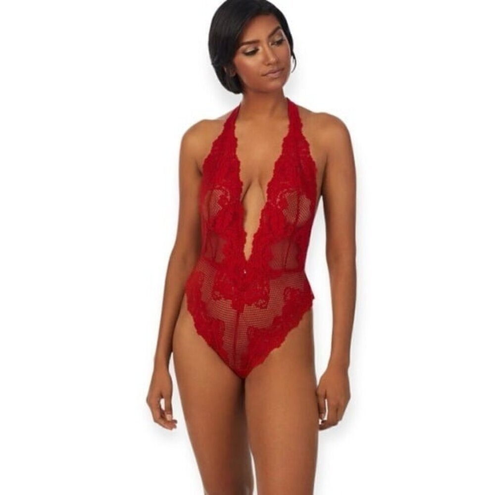 LE MYSTERE Lace Allure Halter Bodysuit Lipstick Size XL NEW